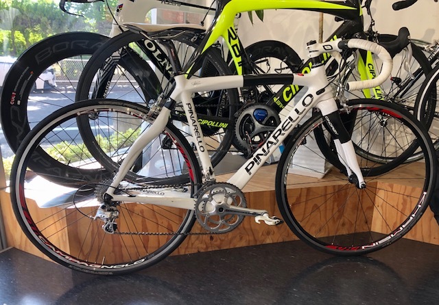 【販売中】PINARELLO RAZHA カンパ アテナ仕様_d0338933_17001605.jpg