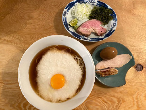 金沢（安江町）：麺屋 白鷺「冷やし月見とろろそば（醤油味）」_b0089578_10450860.jpg