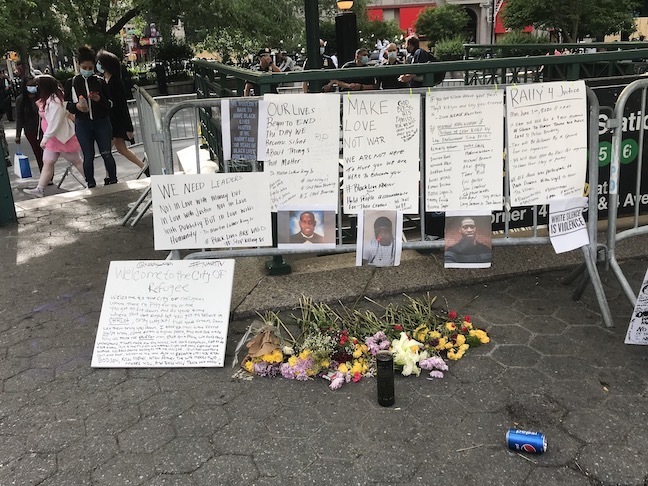 NY再開!警官による黒人殺害事件と、新しい世代が率いる「ブラックライヴズ・マター」_c0050387_15293327.jpeg