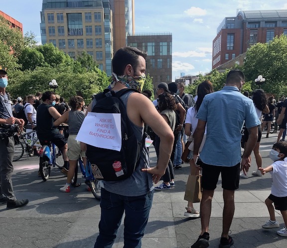 NY再開!警官による黒人殺害事件と、新しい世代が率いる「ブラックライヴズ・マター」_c0050387_15295310.jpeg