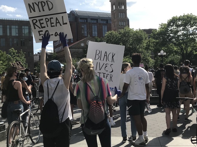 NY再開!警官による黒人殺害事件と、新しい世代が率いる「ブラックライヴズ・マター」_c0050387_15295772.jpeg