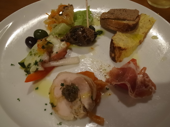 Grigliata Italian Grill グリリアータ 岡山市北区幸町 バディあきら 酒場放浪 食べ歩き 山歩き 音楽 ギター 映画にワンコ 時々野良猫 Grigliata Italian Grill グリリアータ 岡山市北区幸町 バディあきら 酒場放浪 食べ歩き 山歩き 音楽 ギター 映画にワンコ 時々野良猫