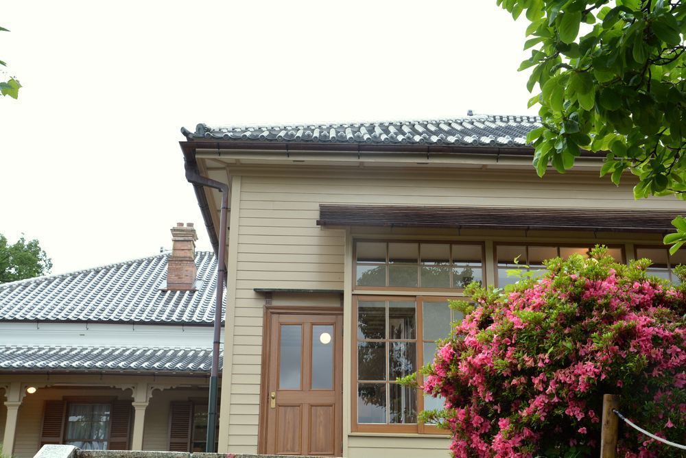 長崎居留地二十五番館のサツキ_e0373930_20595697.jpg