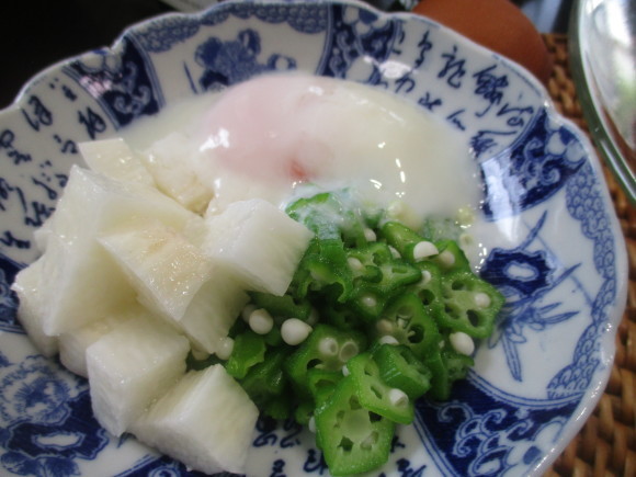 美味しいお野菜でブランチ~温泉卵付き_a0279743_10193780.jpg