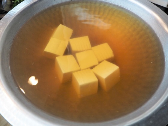 鶏そぼろとはまぐり鍋_a0258686_07321337.jpg