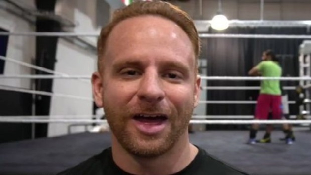 WWEがパット・バックを再雇用した?_c0390222_18584141.jpg