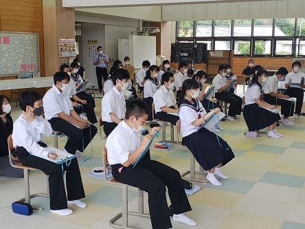 ふるさと学習懇談会_d0003224_11033329.jpg