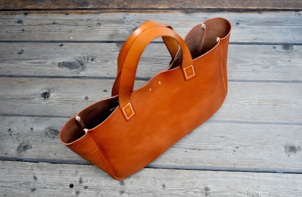 leather tote_b0172633_20395583.jpg