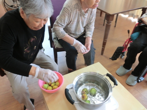 季節の物！_d0178056_16484764.jpg