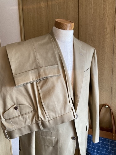 ~サンドベージュのピュアコットンスーツ~ 【Sartoria Iwate】編_c0177259_21175301.jpeg