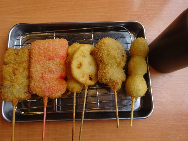 オトーさんのランチ ~ 串カツ_b0405262_20583007.jpg