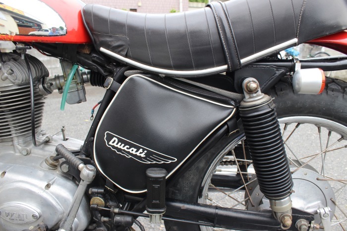 DUCATI 250 SCRAMBLER 入荷_a0208987_16311918.jpg