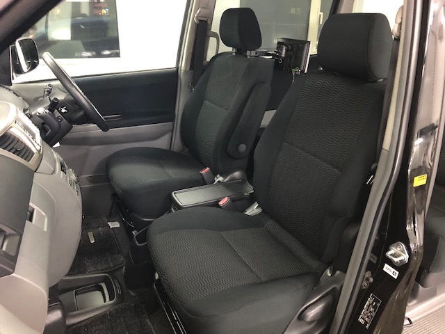 ★新在庫車デリカD:5 VOXY65後期 ネットアップ完了ですッ(^_-)★(白石店) _c0161601_14050247.jpg
