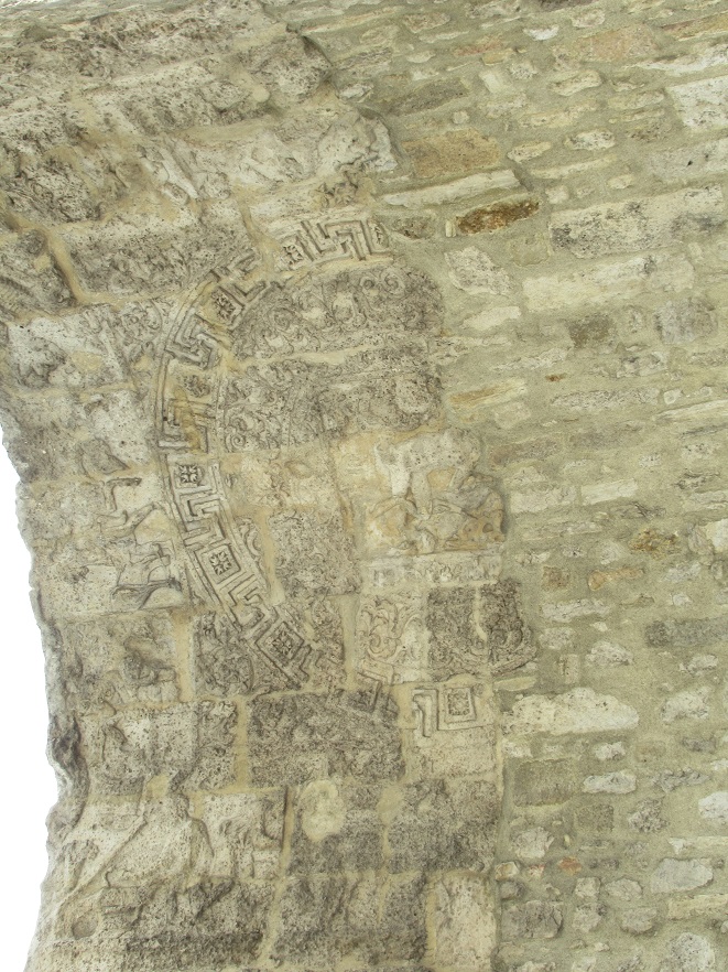 La Porte de Mars*古代ローマの凱旋門*見るほどに興味深い!_c0212604_22913100.jpg