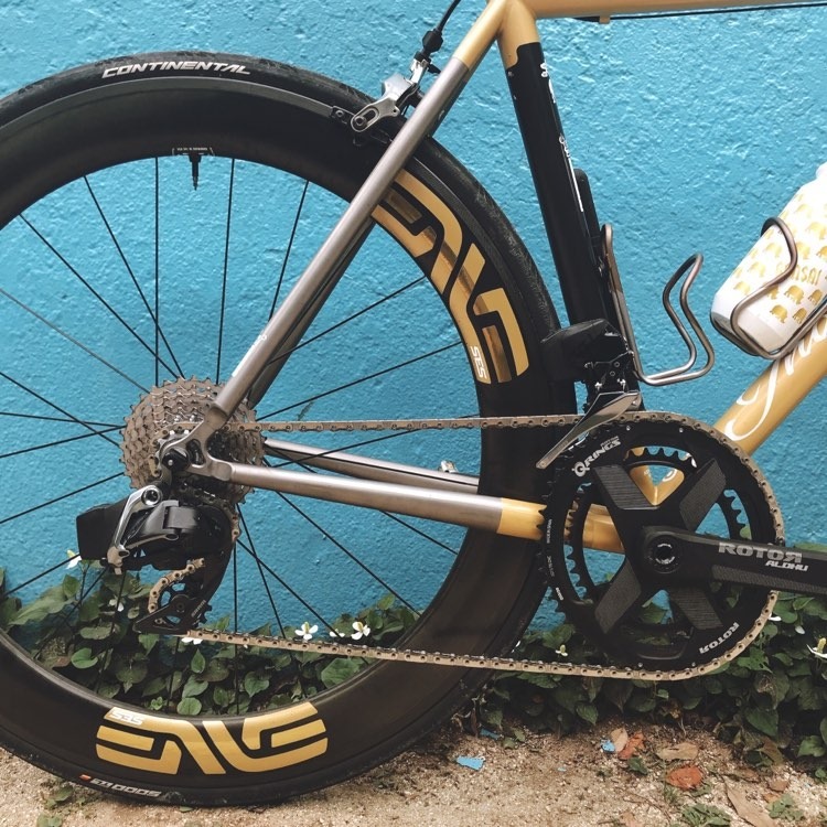 11S ☞ 12S RED eTAP AXS の組み替え作業をしました 盆栽屋の 11S ☞ 12S RED eTAP AXS の組み替え作業をしました 盆栽屋の
