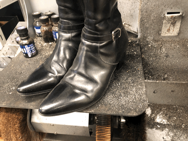 サンローラン ブーツ ジョニー オールソール修理 : 靴とバッグの修理店