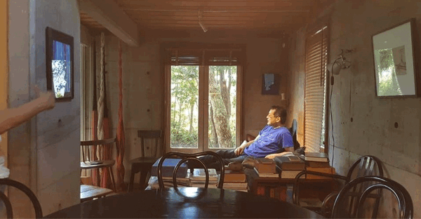 阿部勤邸の取材。_b0014003_16083704.gif