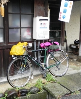 春雨?の坂本屋 千客万来_f0213825_08595117.jpg