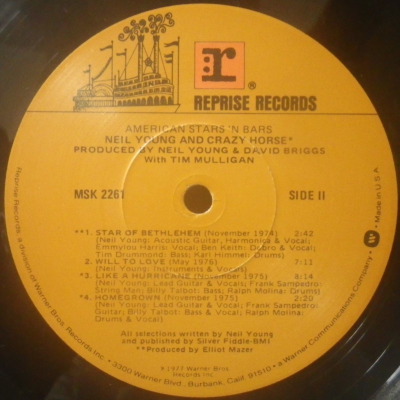 ニール・ヤング渚にて、アメリカン・スターズン・バーズ、タカ派とハト派、リアクター Amazon.co.jp: タカ派とハト派: ミュージック