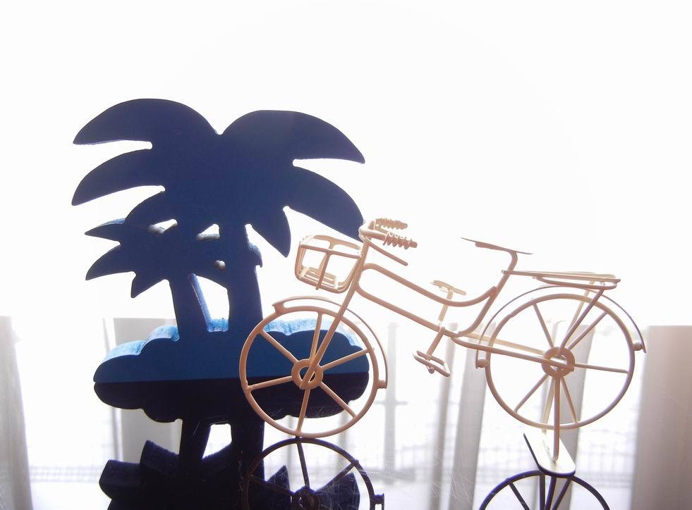 ヤシの木 と 自転車 の ディスプレイ小物 : ダリア日記帳