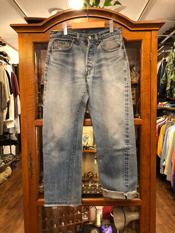 リーバイス501赤耳モデル : 町田の古着屋ULTRABO(ウルトラボ)-staff