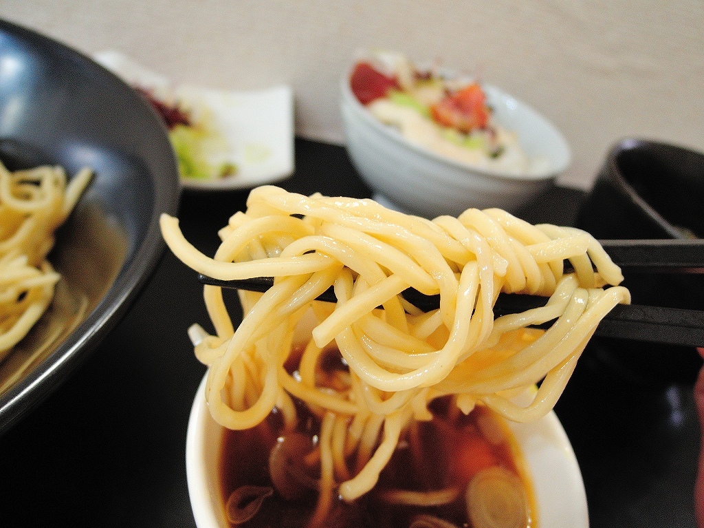 自家製麺 SHIN(新)@反町_c0395834_22441259.jpg