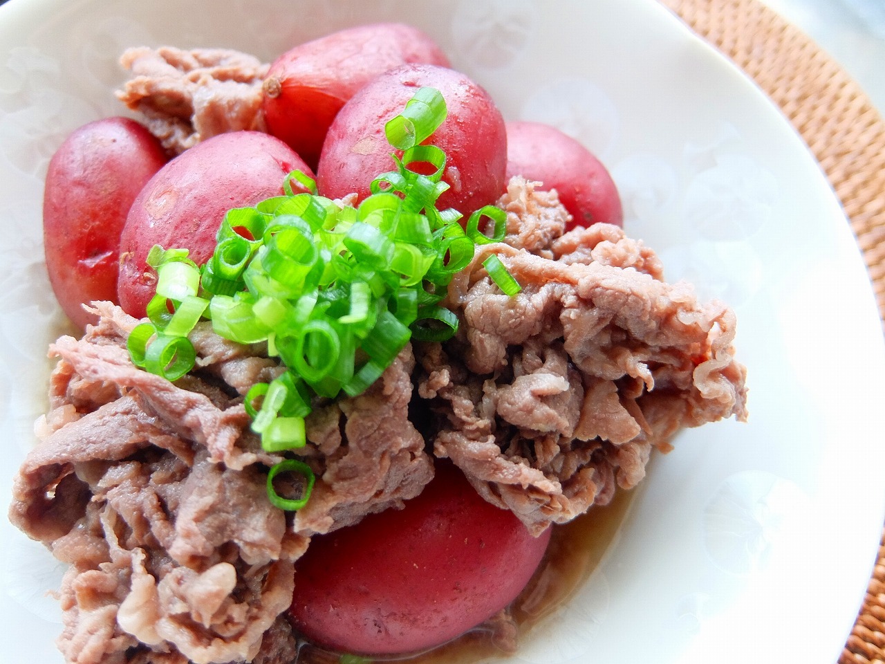 コロコロお芋の肉じゃが ぼちぼち お家ごはん コロコロお芋の肉じゃが ぼちぼち お家ごはん