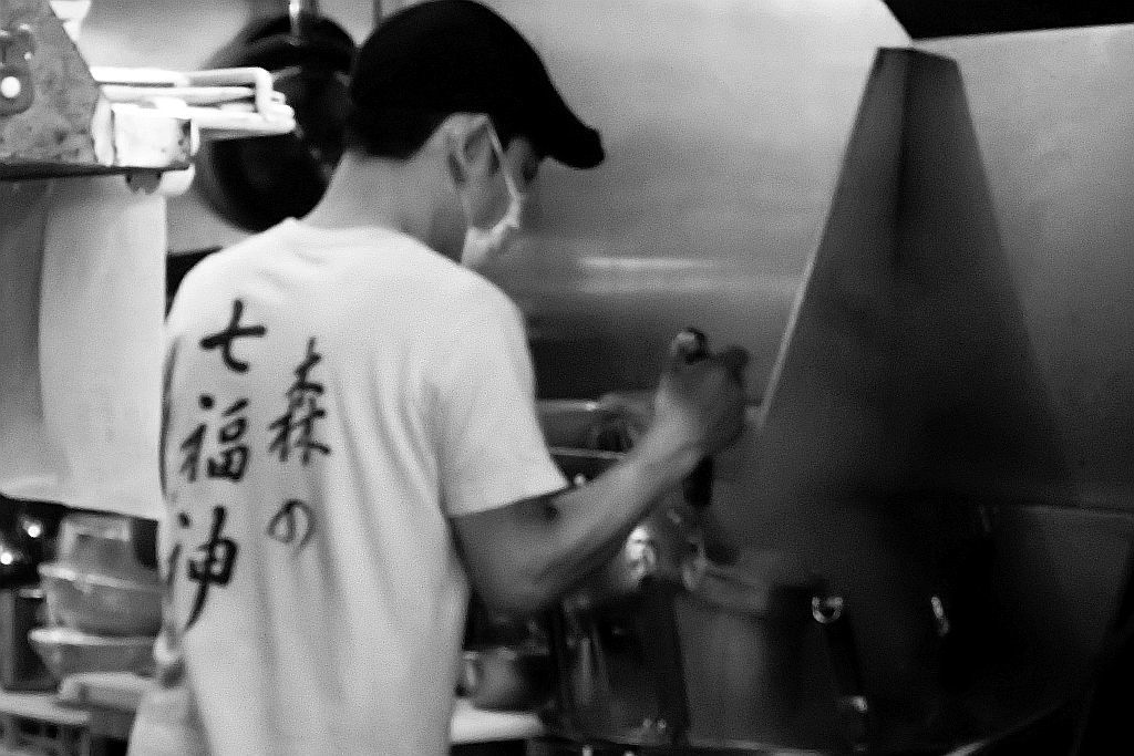 森町「7福神」で森つけ麺_e0220163_16163220.jpg