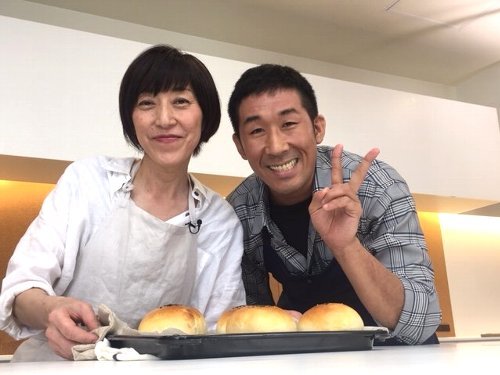 趣味どきっ!~パンのある幸せ~明日、放送です!_f0224568_19183858.jpg