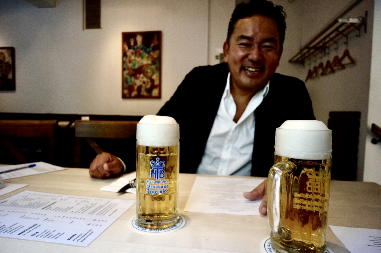 親友グスティとベルリン最高の店で。_c0180686_22065799.jpeg