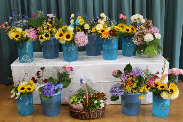 子どもの日・花の日礼拝_e0209845_11135516.jpg