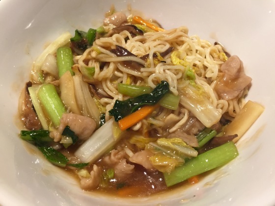 豚ウデ肉でとん汁_a0258686_07433709.jpeg