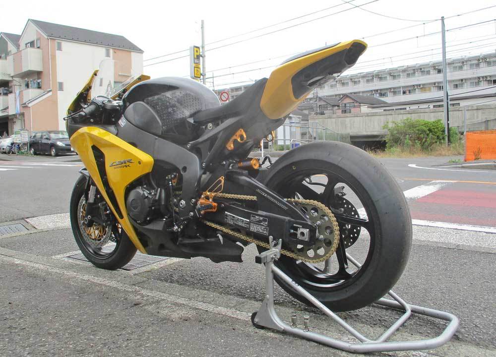 K西サン号 CBR1000RR（SC59）にブレンボマスターシリンダーを装着で完成～！ヽ(^。^)ノ （Part4） :  バイクパーツ買取・販売＆バイクバッテリーのフロントロウ！