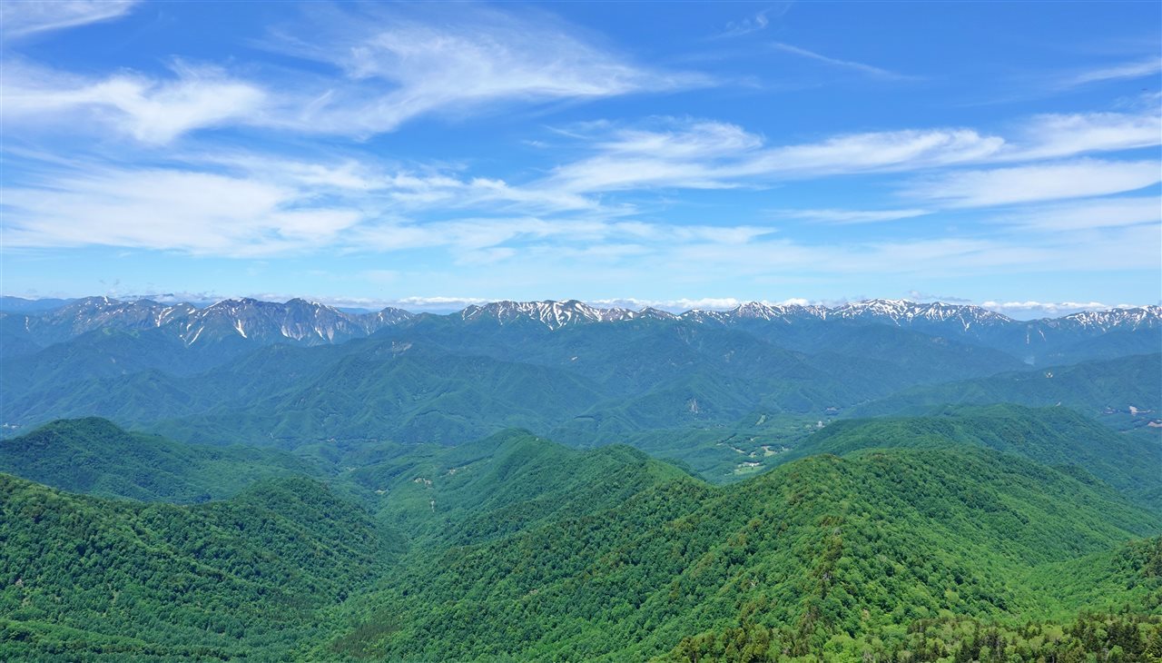 武尊山、久しぶりの登山は結構ハードでした！(2020.6.17)_e0368467_15395278.jpg