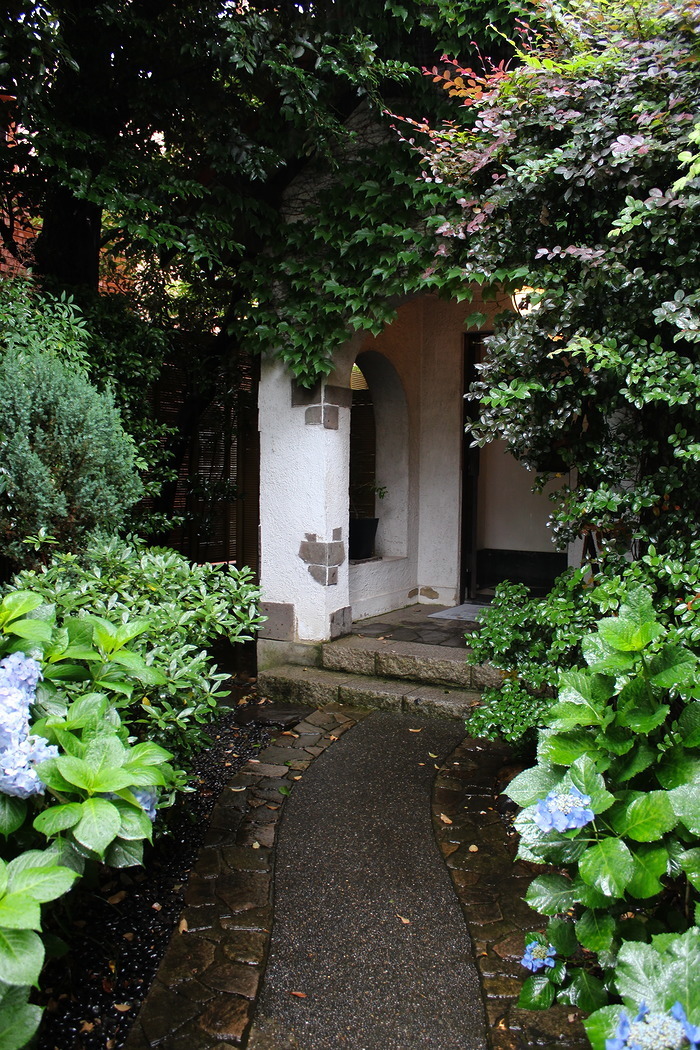 シェ松尾 松濤レストラン Chez Matsuo まねきねこ