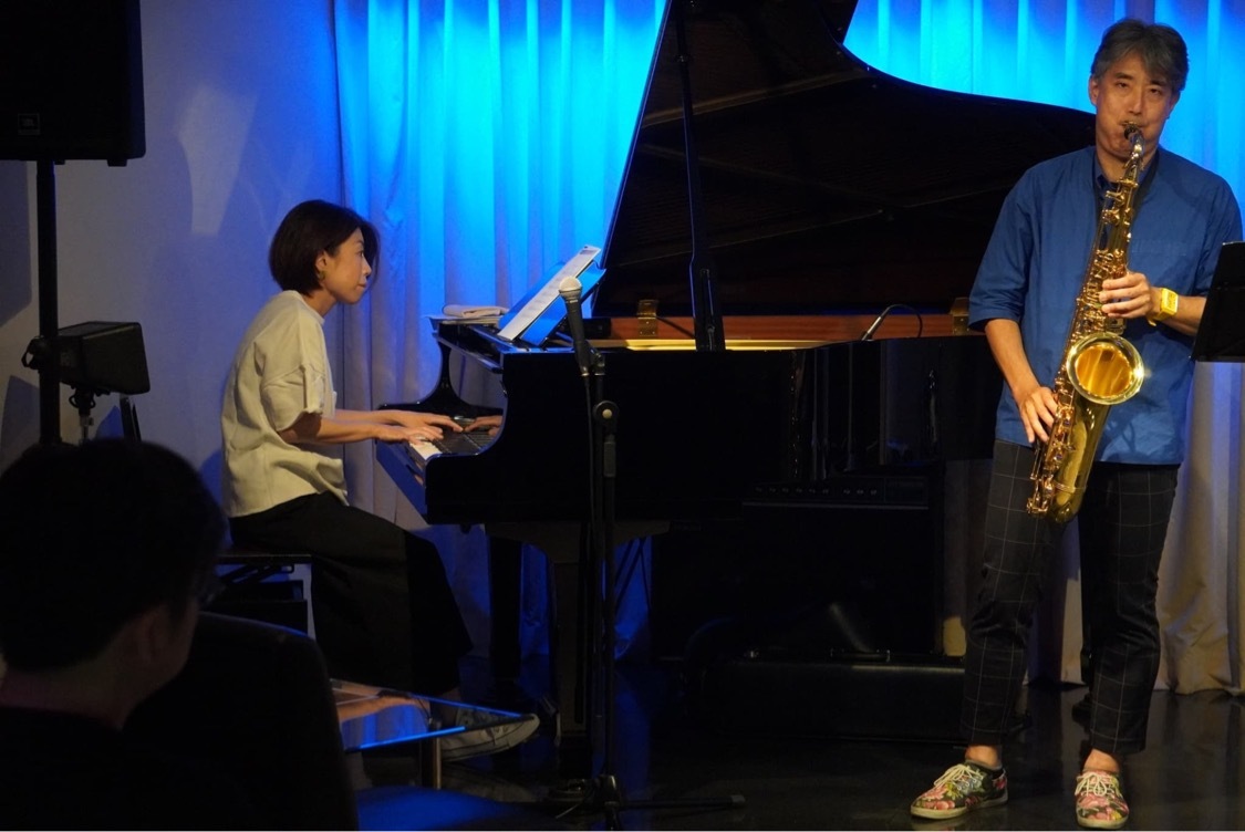 ジャズライブカミン Jazzlive Comin 明日の演目と7月のスケジュール_b0115606_12380862.jpeg