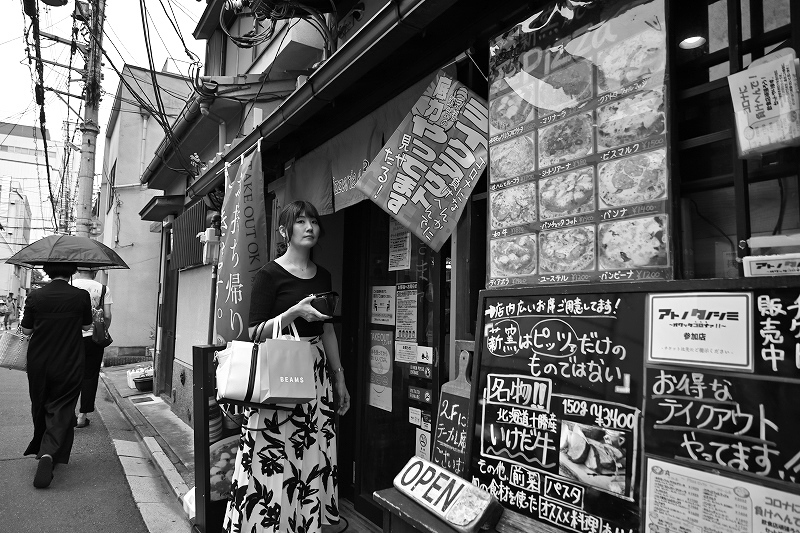にぎわい_e0374932_06283800.jpg