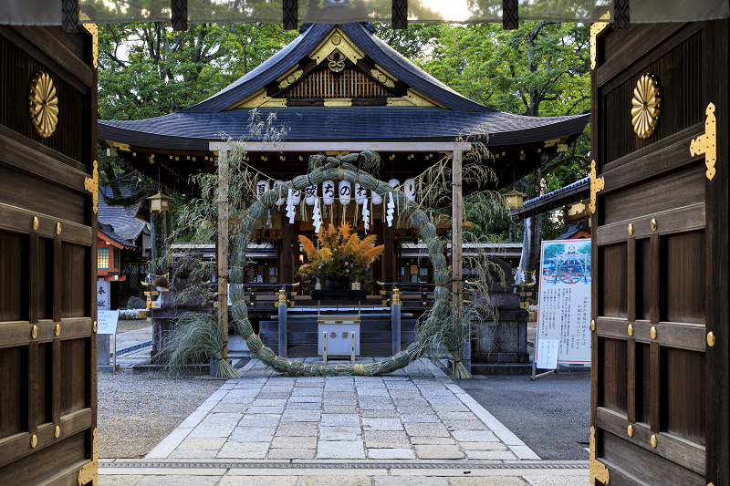 夏越の大祓(護王神社・北野天満宮)_f0155048_2256508.jpg
