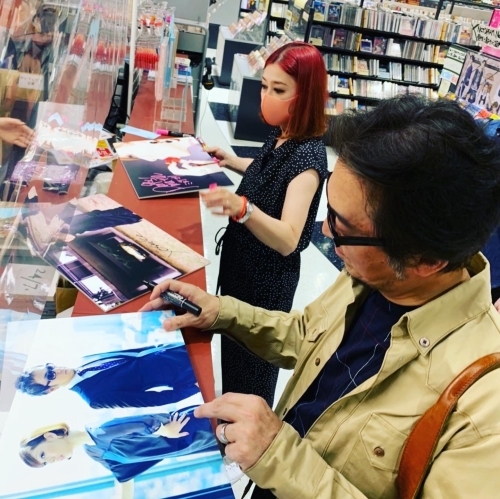 タワーレコード新宿店へ_e0123401_21412003.jpg