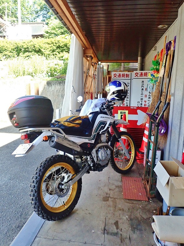 セローのバッテリーは・・・_c0336902_18211976.jpg