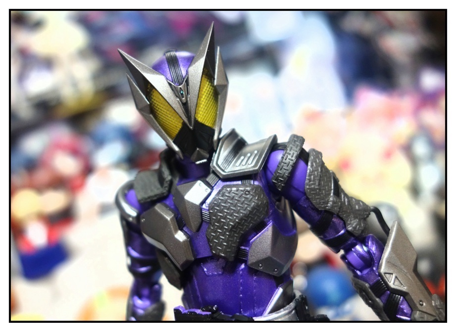 S.H.Figuarts 仮面ライダー滅 スティングスコーピオンで遊びまくり!!_f0205396_21095064.jpg