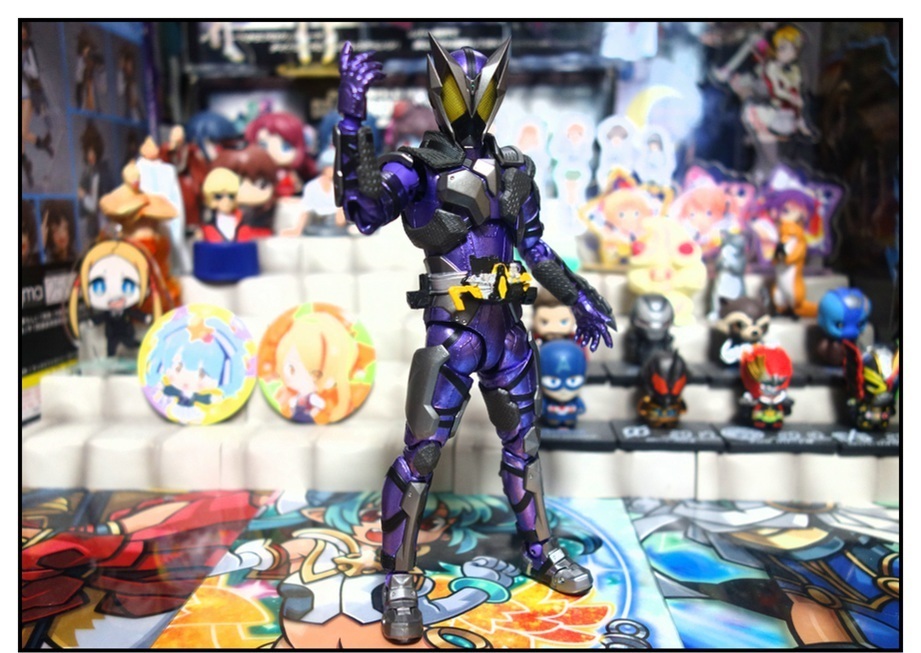 S.H.Figuarts 仮面ライダー滅 スティングスコーピオンで遊びまくり!!_f0205396_21111050.jpg
