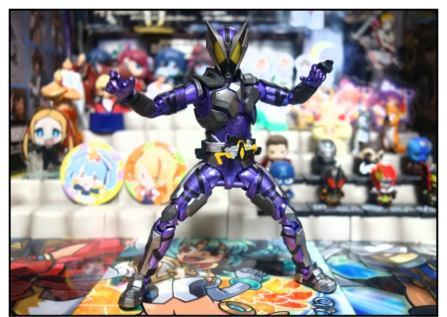 S.H.Figuarts 仮面ライダー滅 スティングスコーピオンで遊びまくり!!_f0205396_21111706.jpg