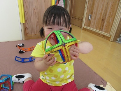 たんぽぽ組 お部屋あそび_c0212598_17324789.jpg