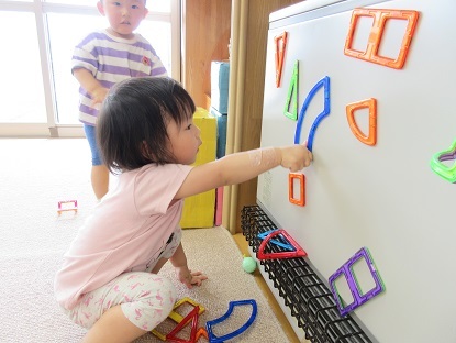 たんぽぽ組 お部屋あそび_c0212598_17330414.jpg