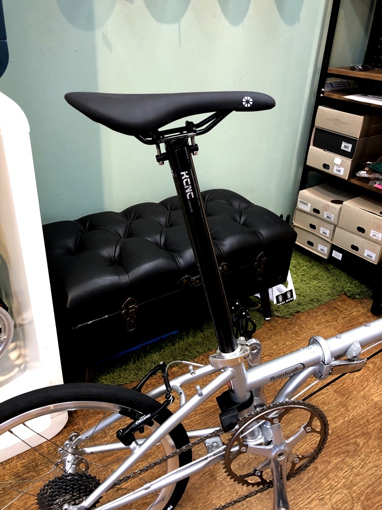 dahon boadwalk 値下げしました。　反射板追加しました。 ボードウォーク入荷 - YouTube