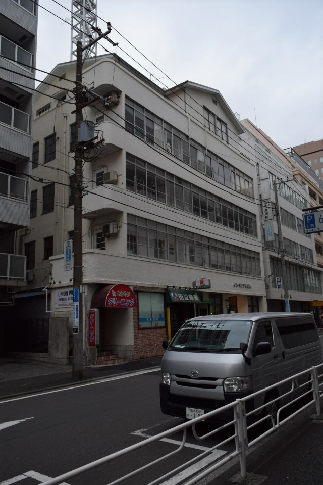 横浜市中区山下町のインペリアルビル(昭和モダン建築再訪)_f0142606_18070022.jpg