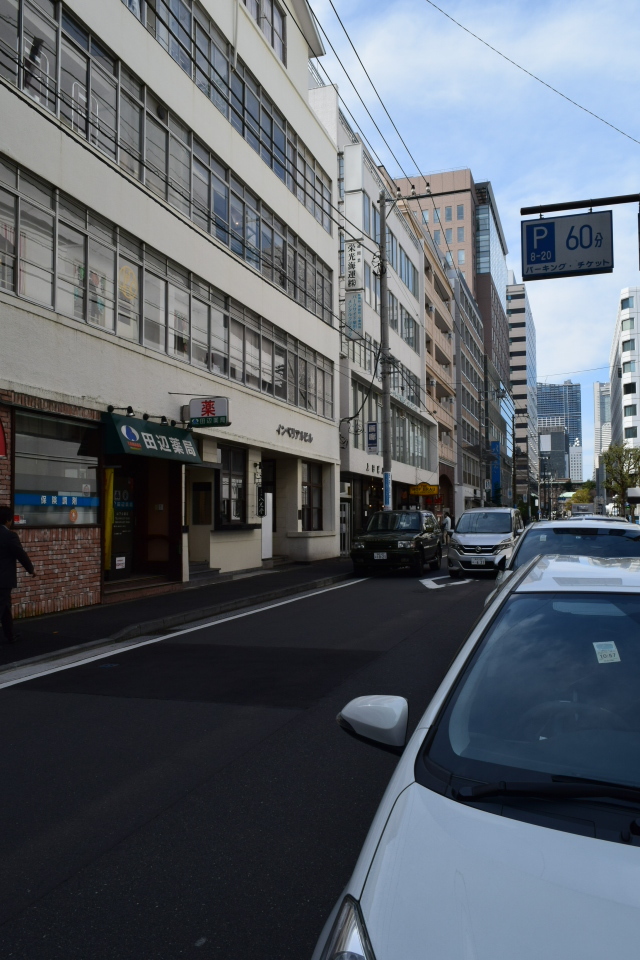横浜市中区山下町のインペリアルビル(昭和モダン建築再訪)_f0142606_18164120.jpg