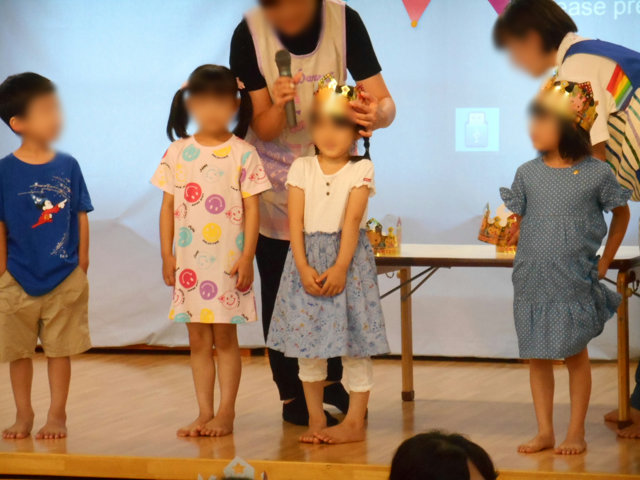 お誕生日会_e0148419_13392814.jpg