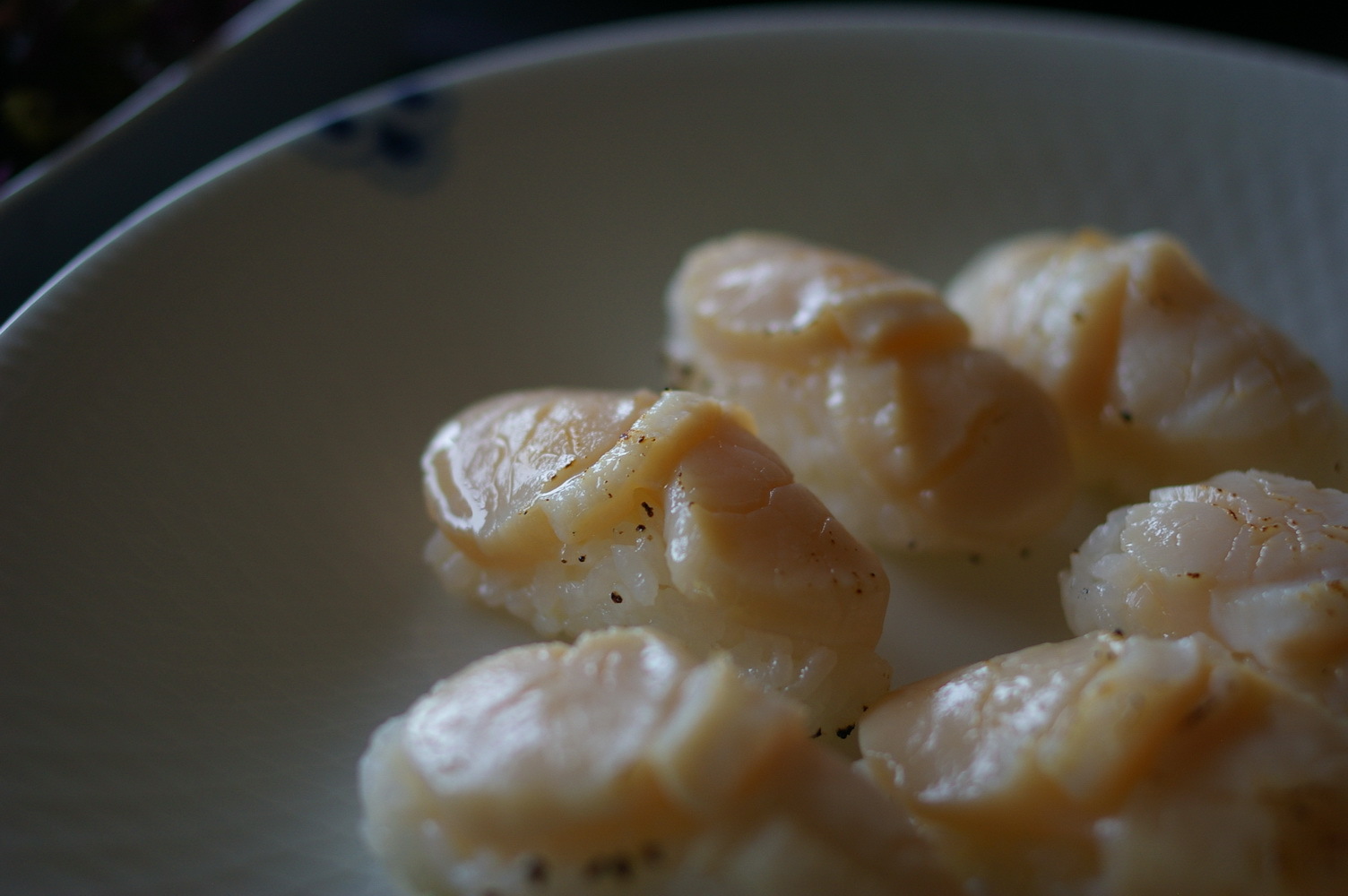 炙り帆立貝柱の握りと『夕食、簡単なものでいいよ』について_d0327373_19501146.jpg